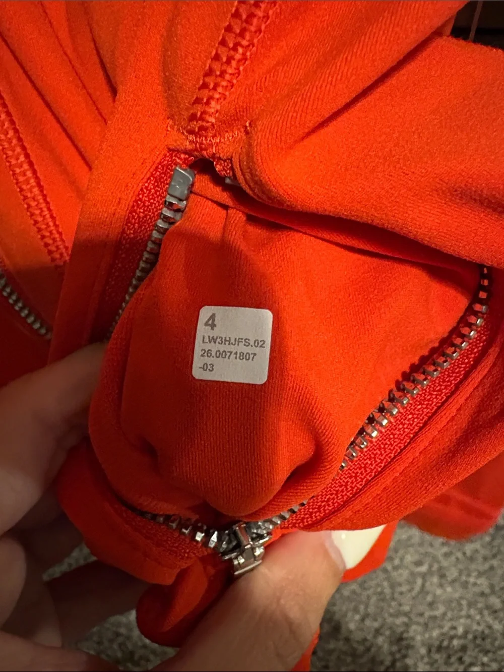 lululemon athletica nwt size